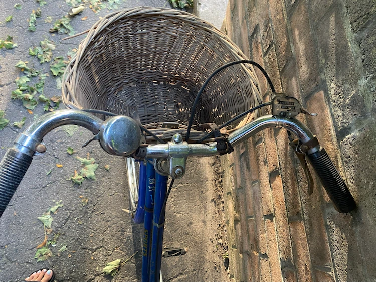 Blue Raleigh Sports bicycle - photo 2