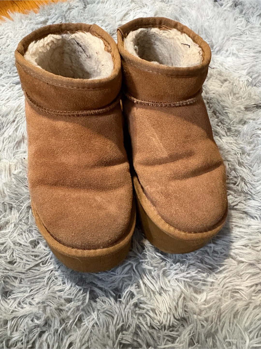 Womans uggs