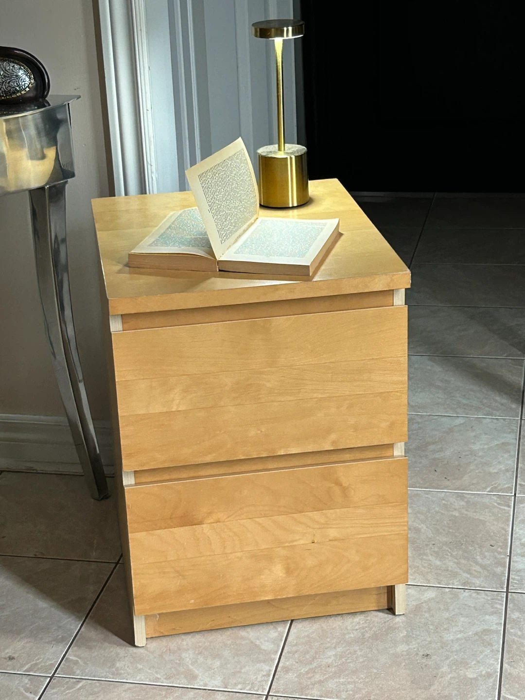 Light Wood 2-Drawer Ikea MALM Bedside Table