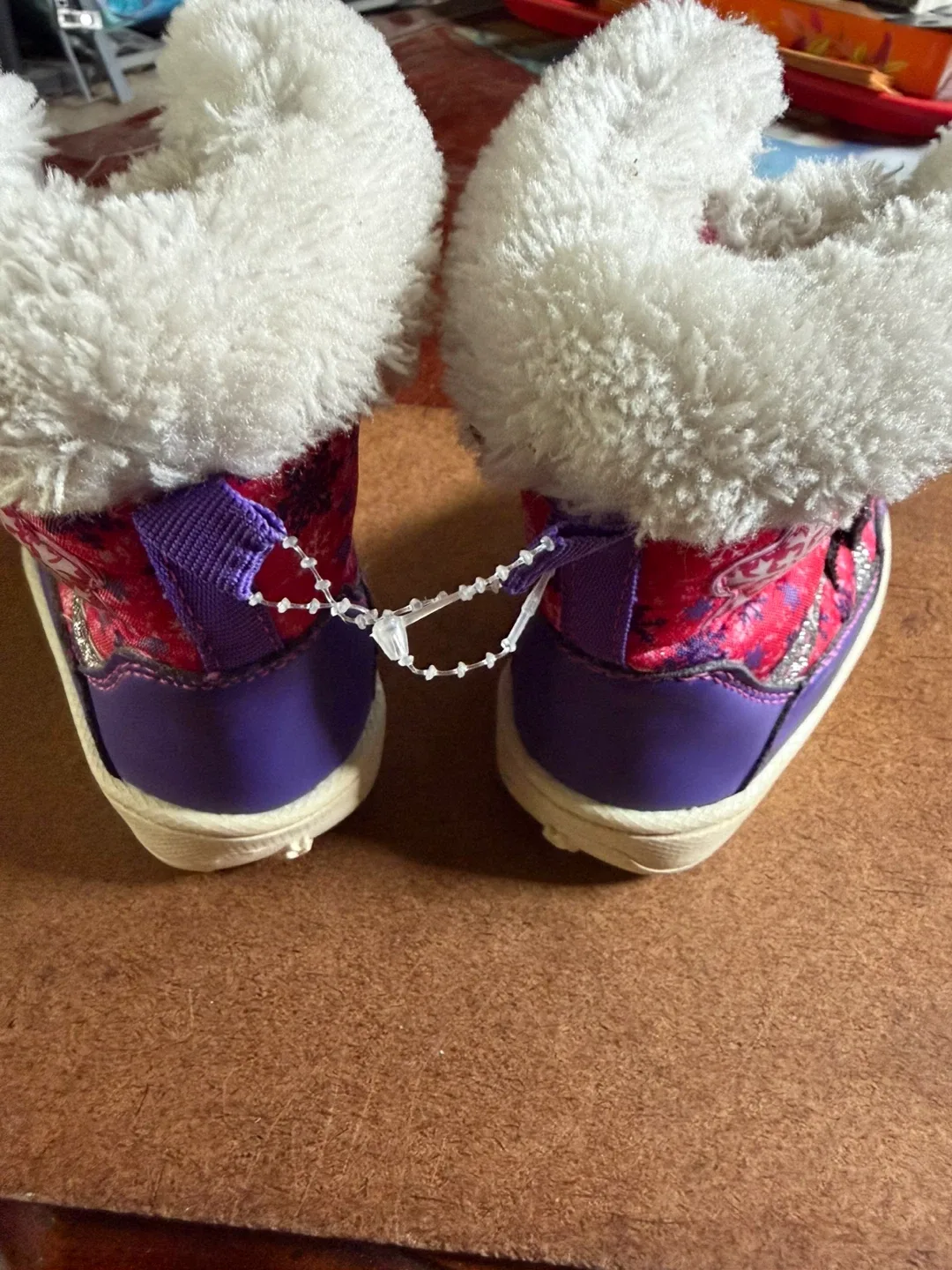 Girls Winter Boots Size 5 - photo 2