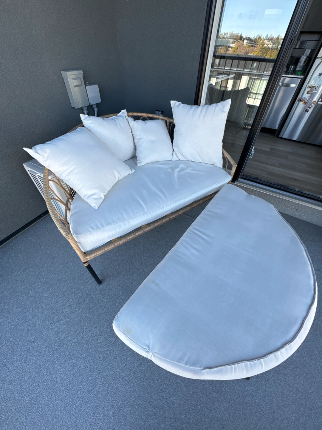 Rattan Outdoor Loveseat with Ottoman - photo 3