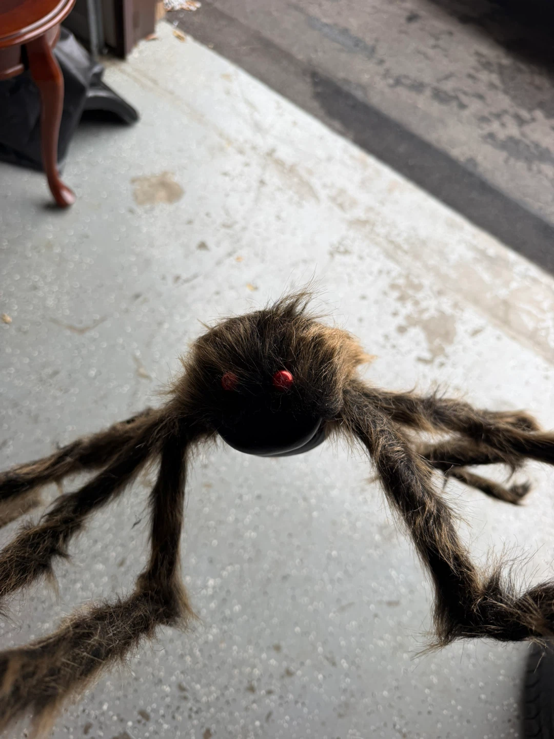 Hairy Halloween Spider Decoration - photo 2