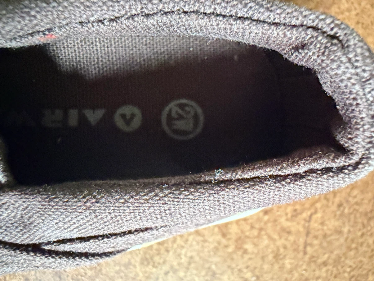 Baby Shoes Bundle: Gap & Airwalk - photo 3