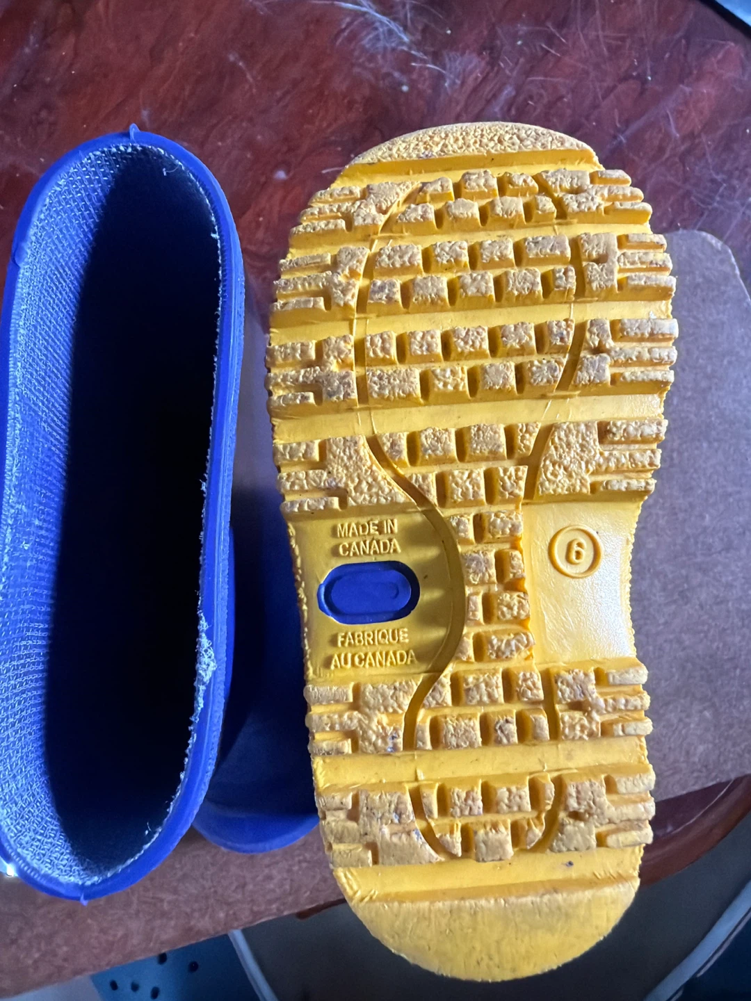 Blue Children's Rain Boots Size 6