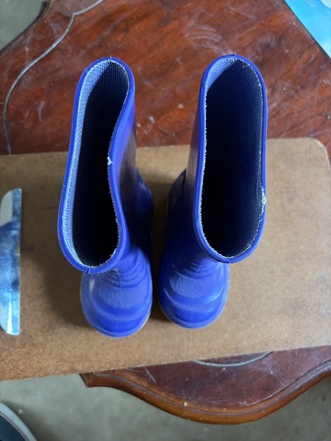 Blue Children's Rain Boots Size 6 - photo 2