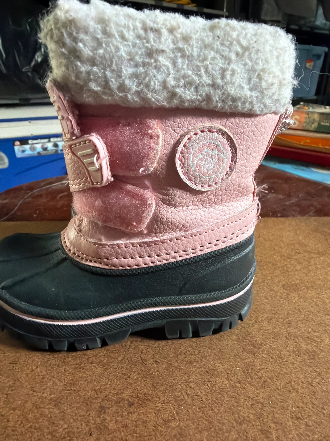 Joe Fresh Pink Winter Boots Size 4 - photo 4