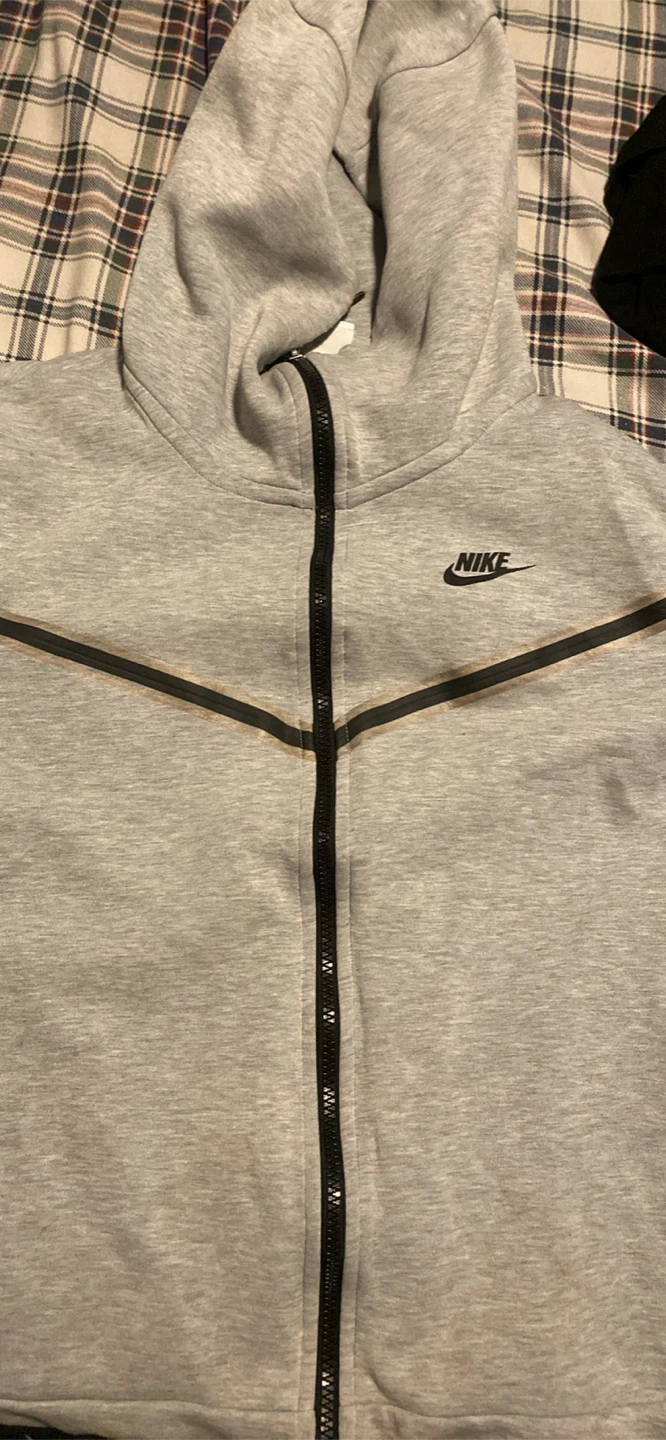 Nike Tech Fleece Hoodie Grey