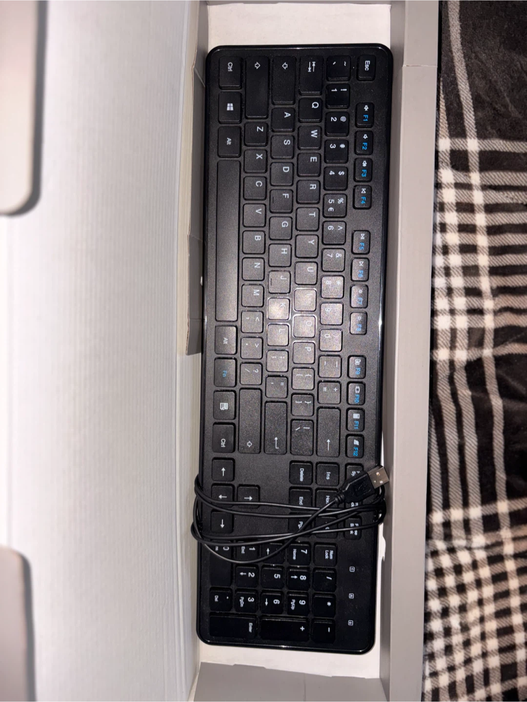 Wired keyboard and mouse combo