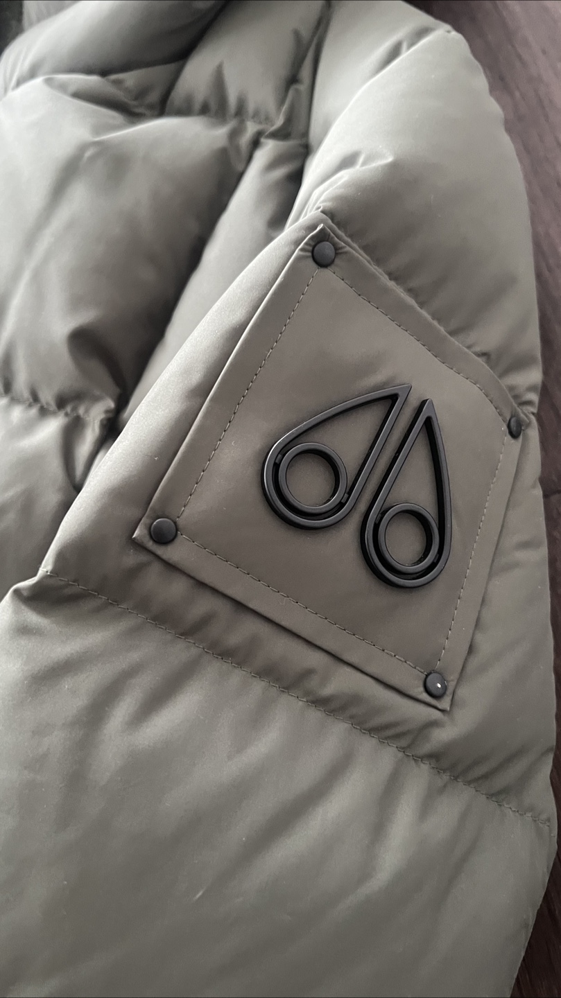 Moose Knuckles Green Down Jacket - photo 2