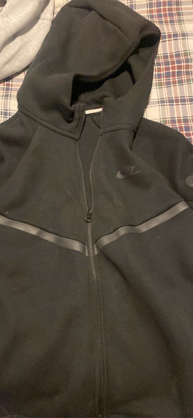 Nike Tech Fleece Black Hoodie Size XL