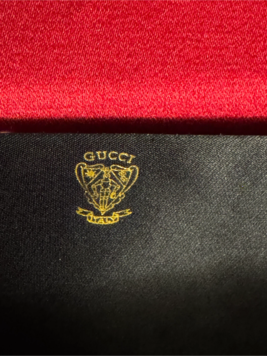 Vintage Gucci Red Velvet Clutch - photo 4