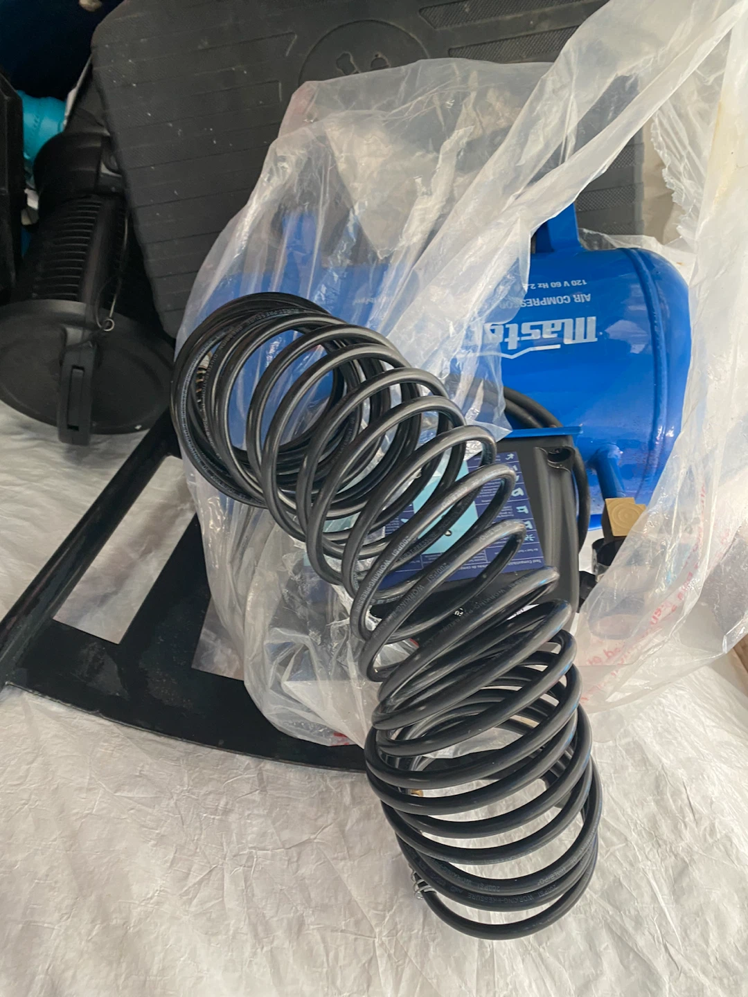 Mastercraft 3 Gallon Air Compressor
