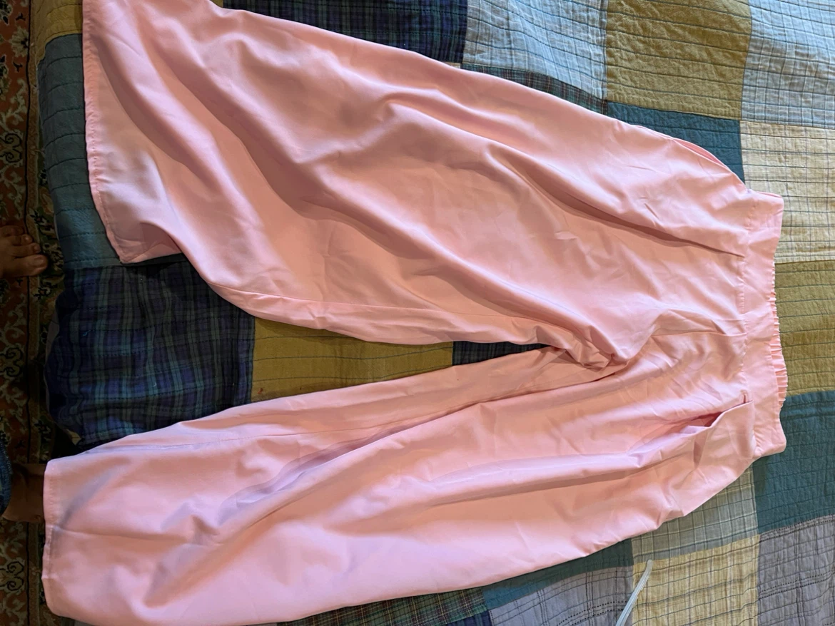 Pink wide-leg trousers