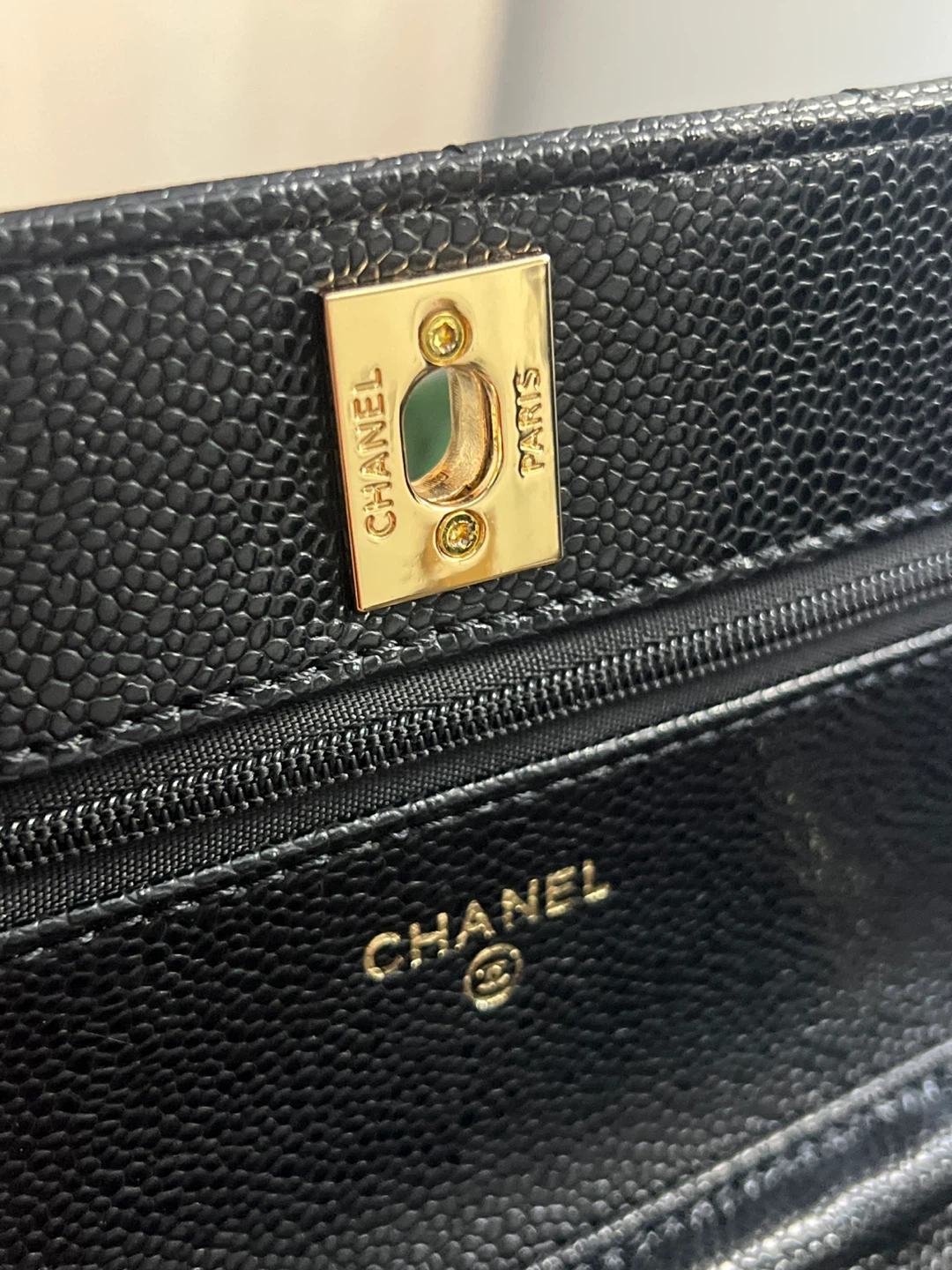 New black Chanel bag - photo 3