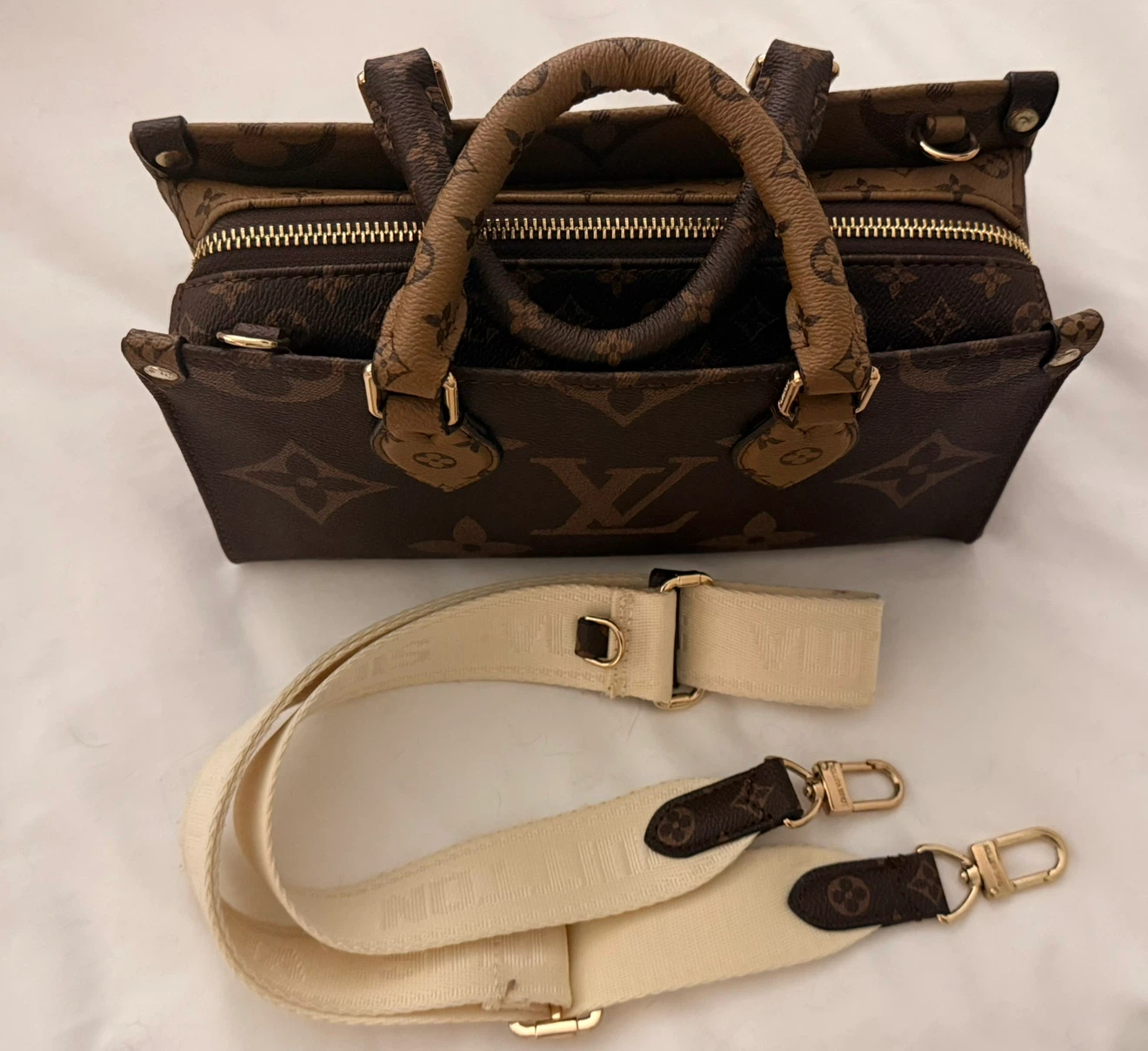 Louis Vuitton OnTheGo East-West Handbag