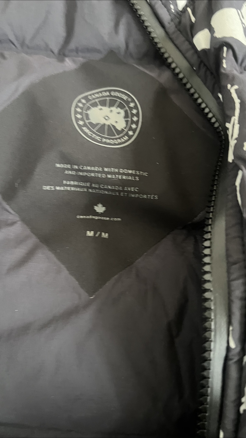 Canada Goose Jacket Medium - photo 3