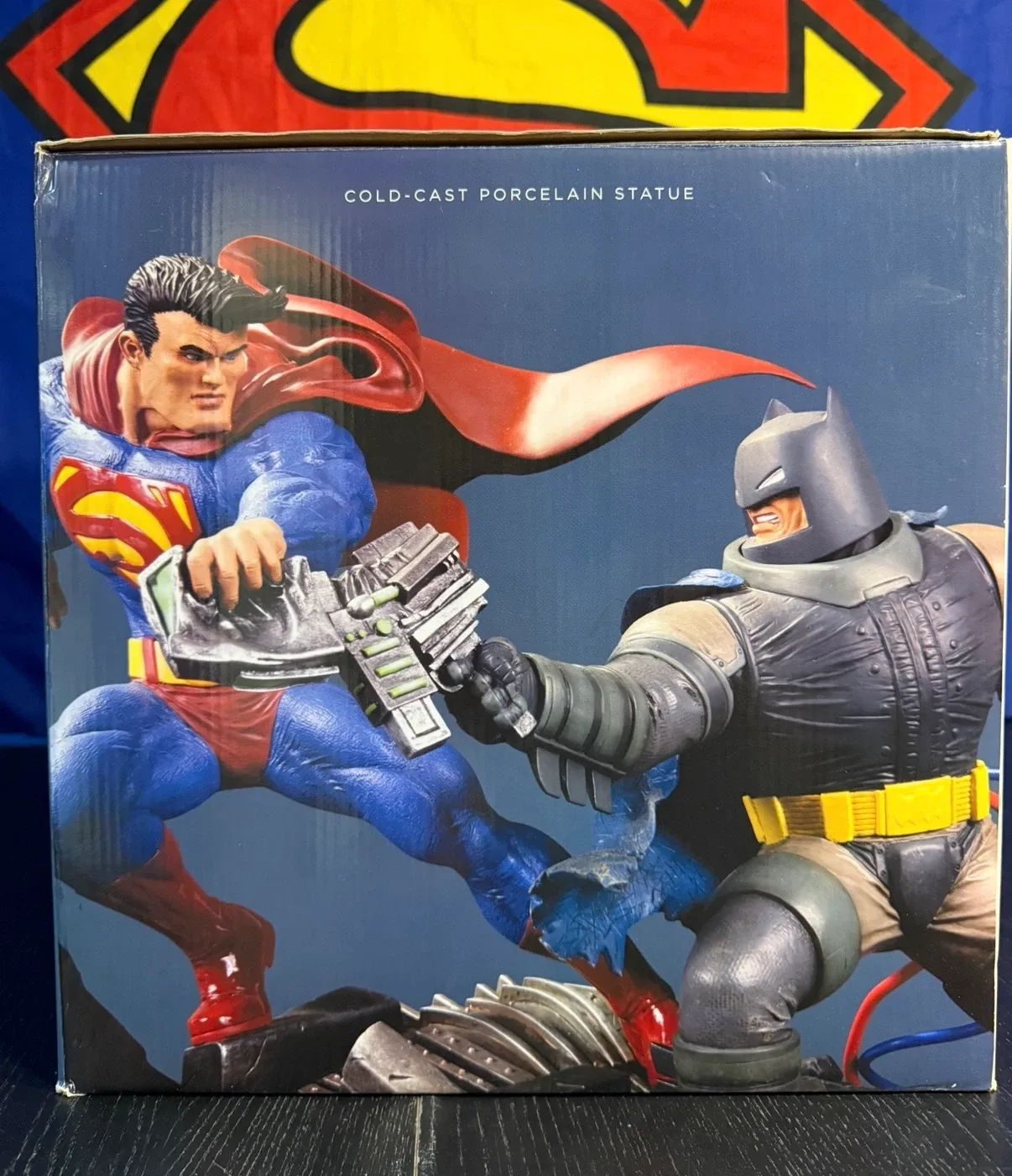 DC Collectibles Dark Knight Returns Statue - photo 2
