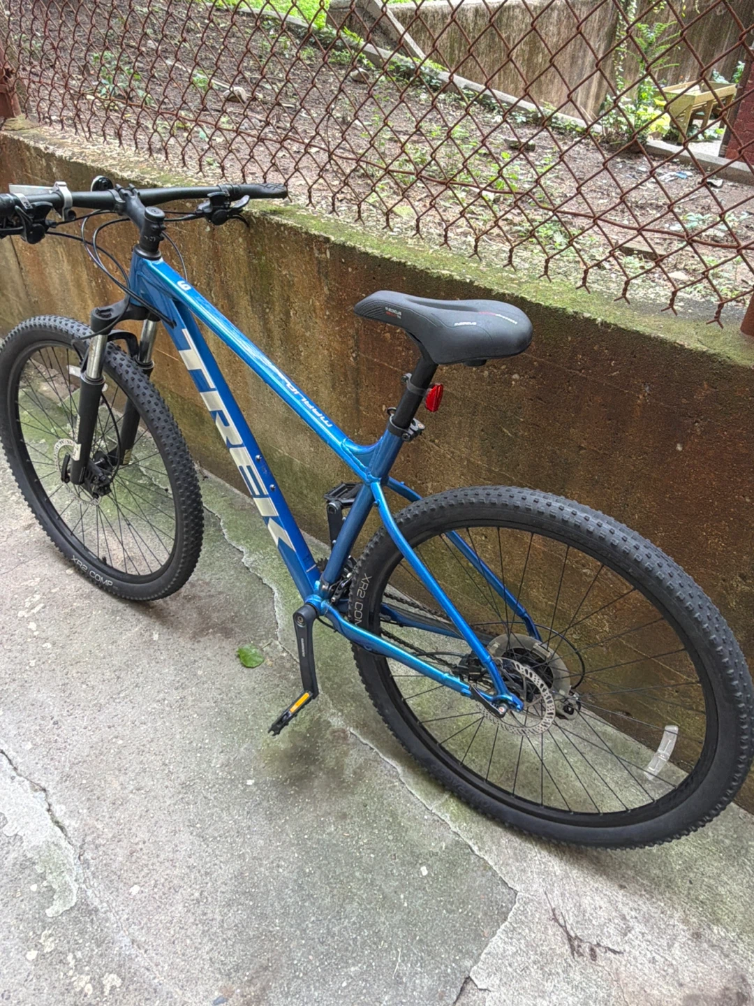 Trek marlin 6 2022 blue mountain bike