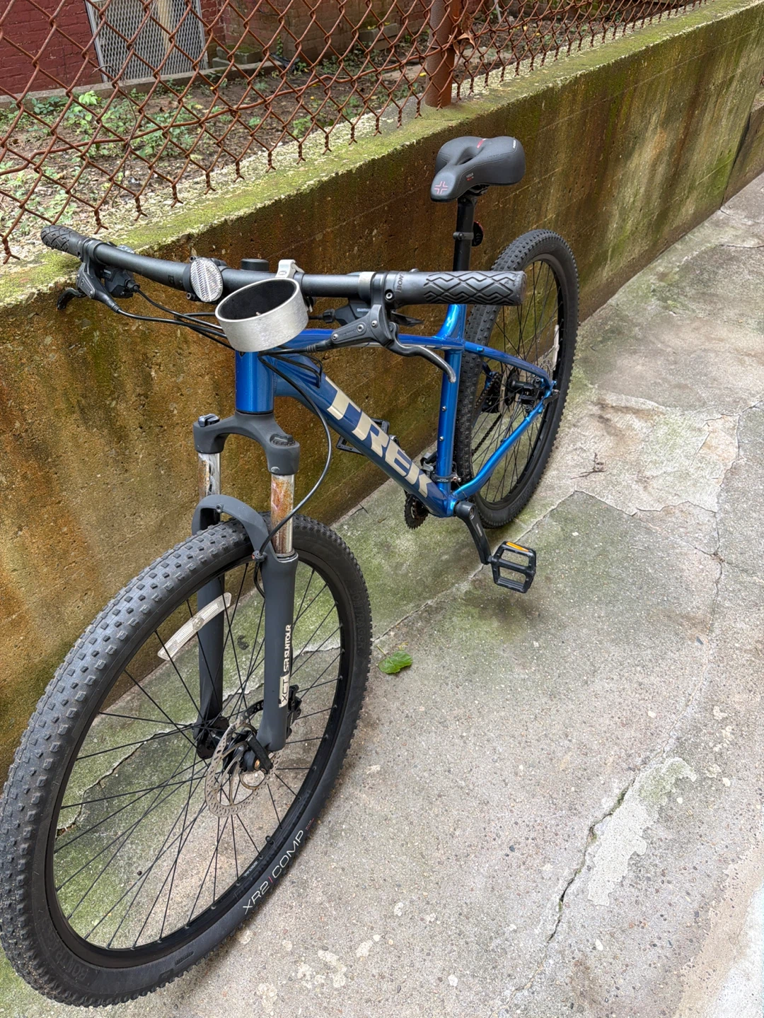 Trek marlin 6 2022 blue mountain bike - photo 2