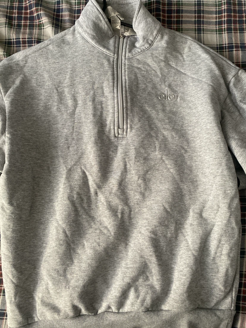 Alo Yoga Grey Half-Zip Pullover
