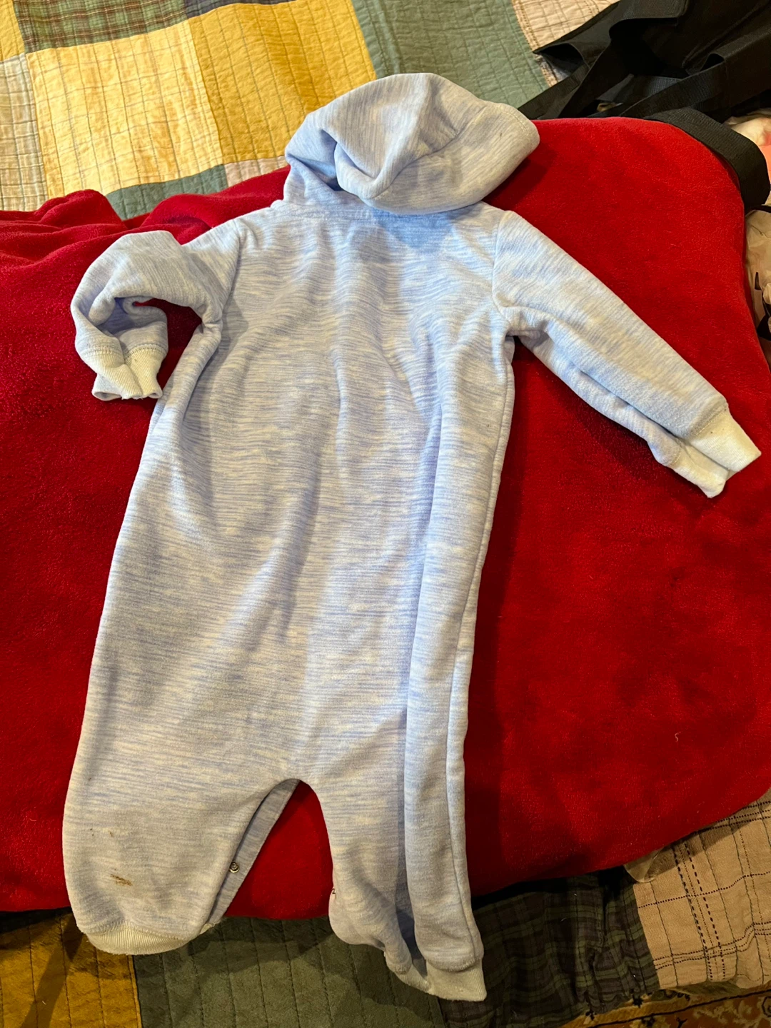Child of Mine by Carter's hooded sleeper 6-9m - photo 2