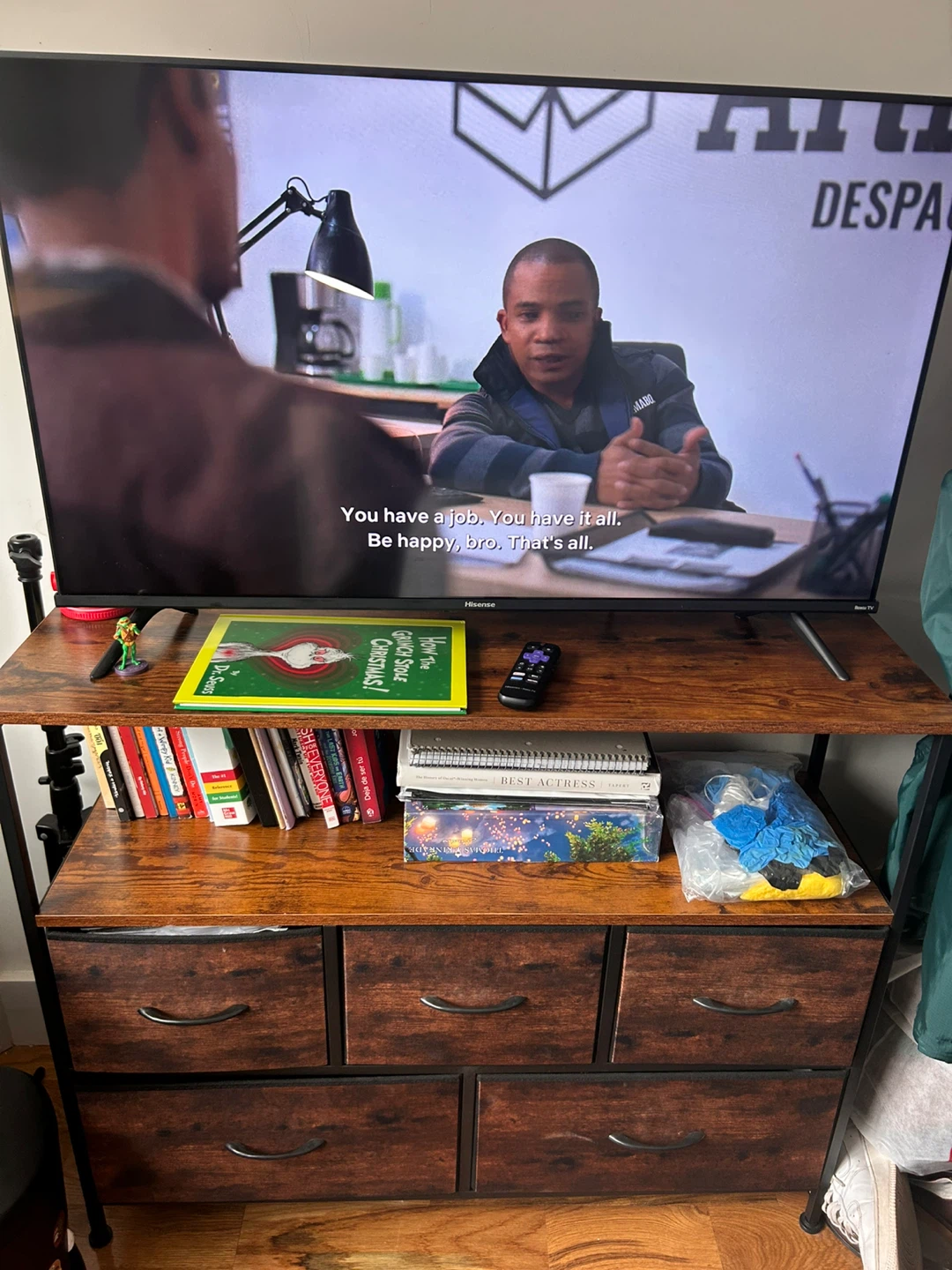 Hisense Roku TV - photo 2