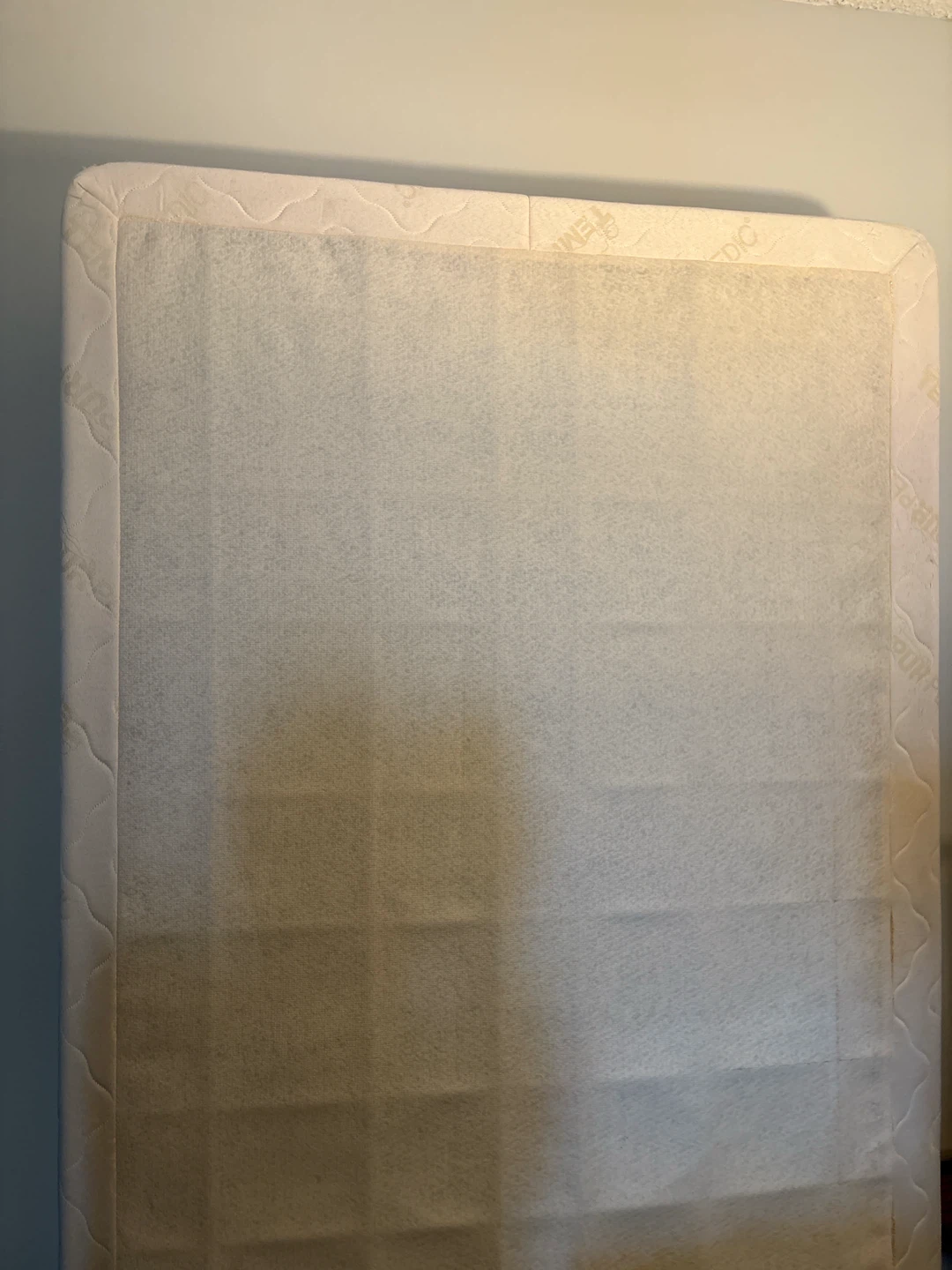 Tempur-Pedic mattress - photo 4