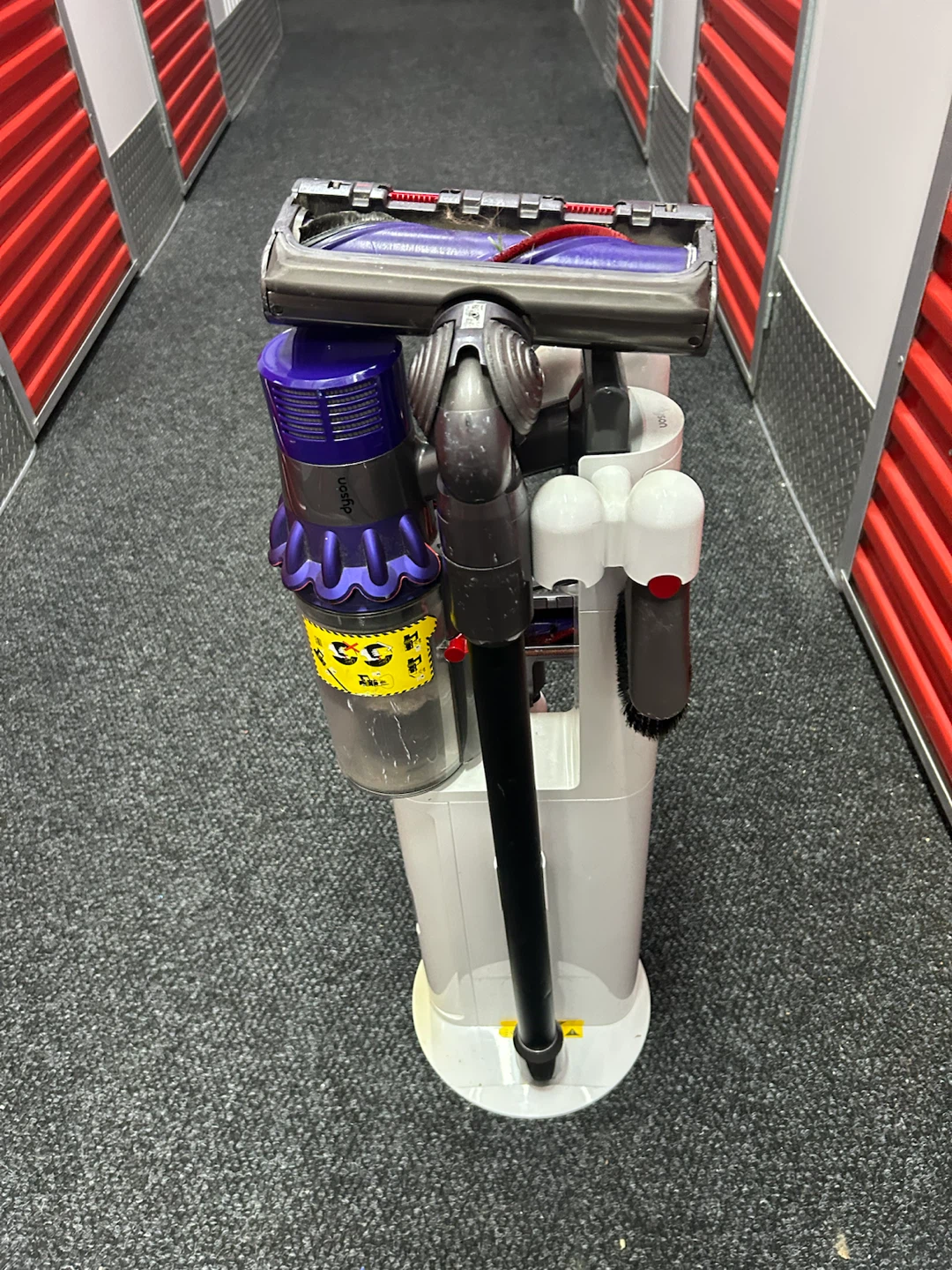 Dyson Cordless Vacuum with Charging Stand - photo 5