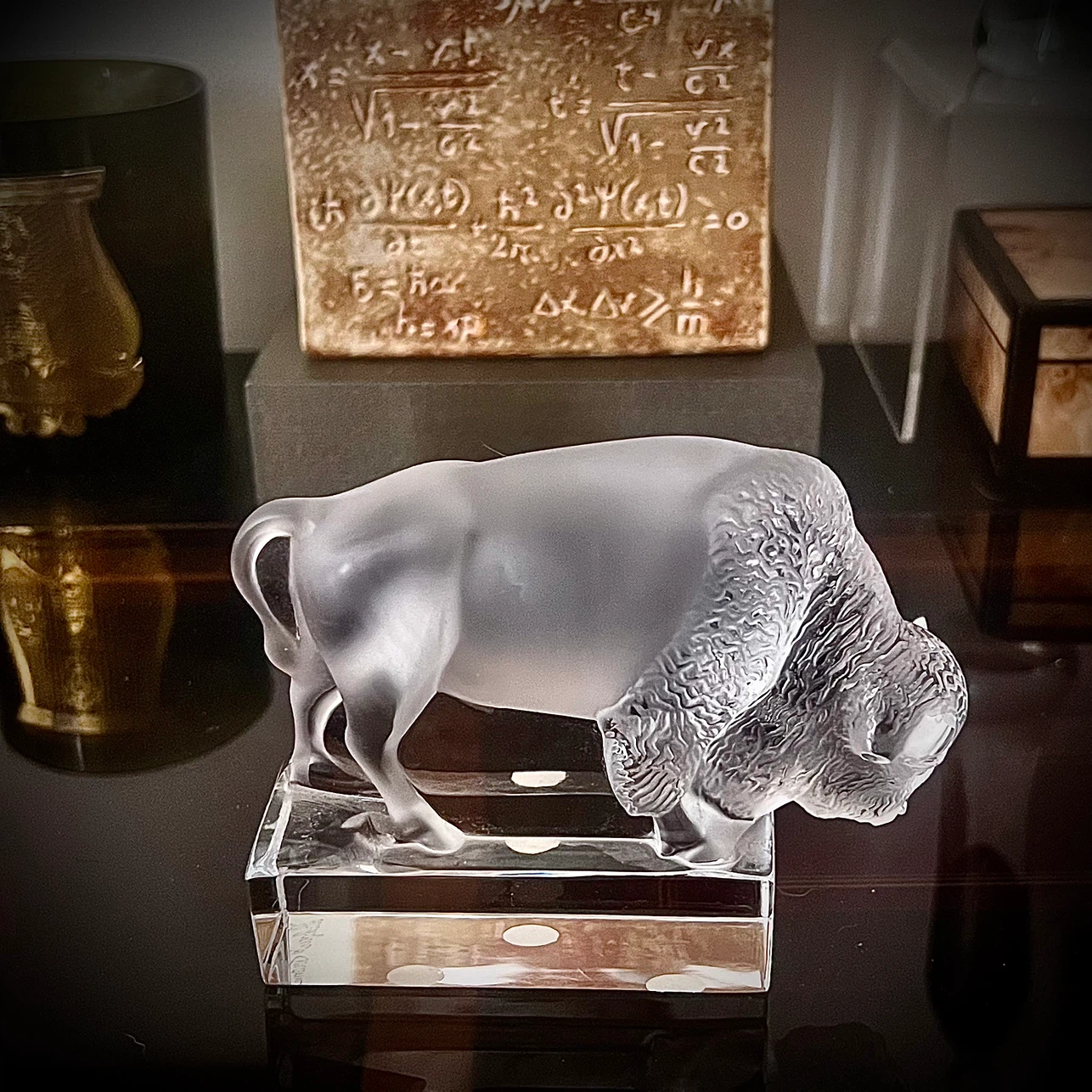 Lalique France Crystal Bison Paperweight – Signed – Mint - photo 2