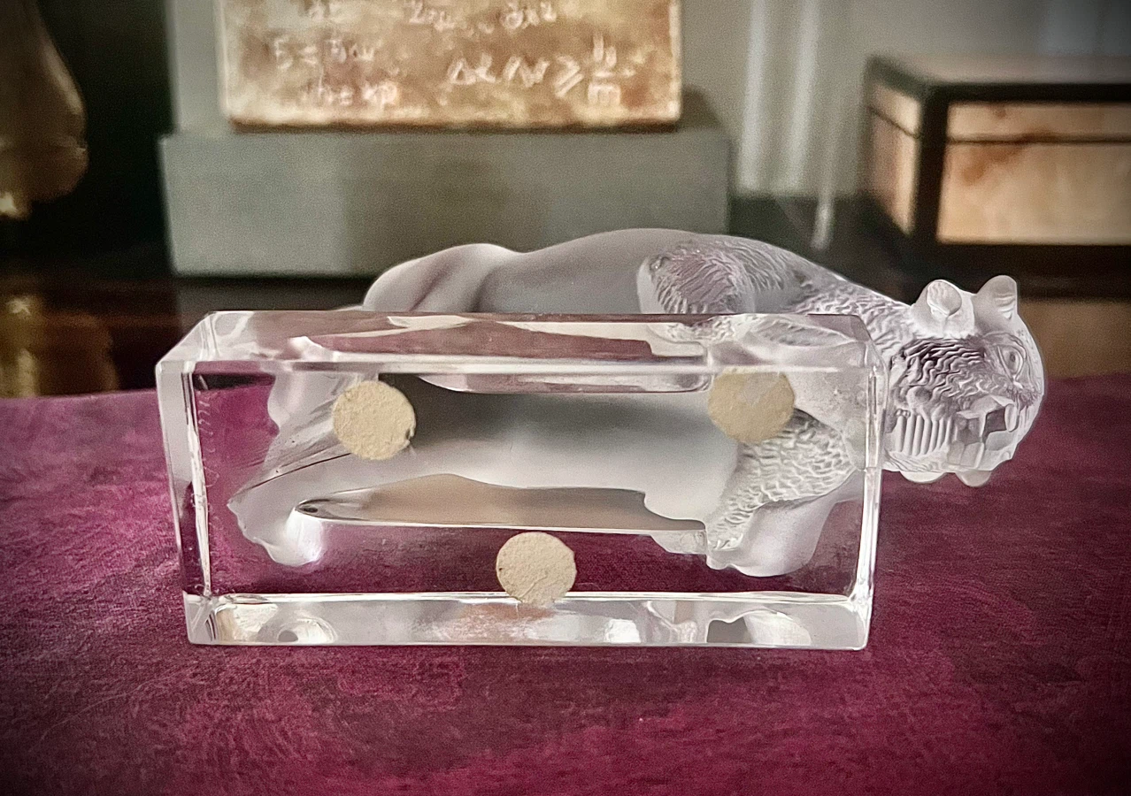 Lalique France Crystal Bison Paperweight – Signed – Mint - photo 5