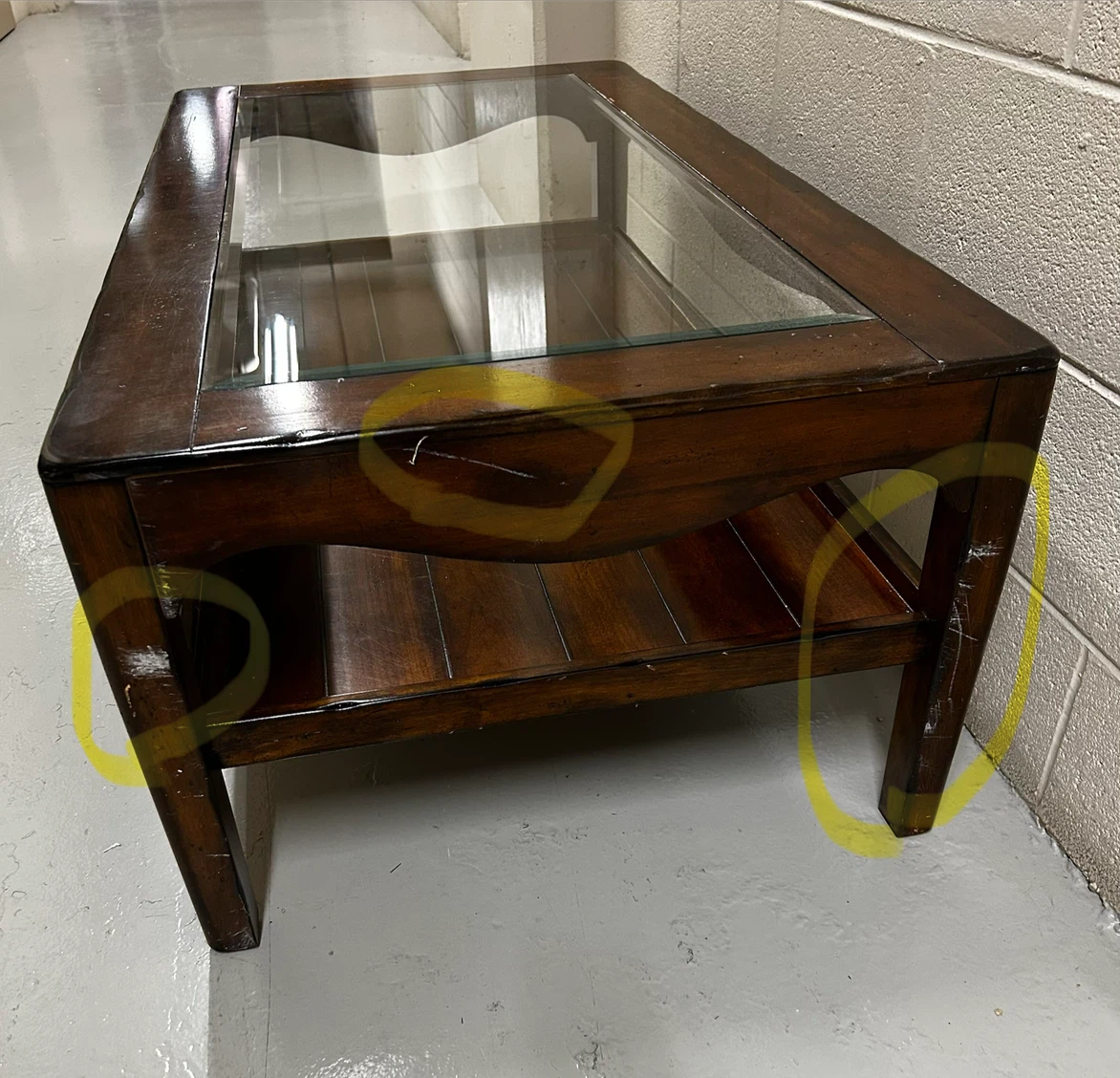 Large Wooden Coffee Table with Glass Top - photo 4