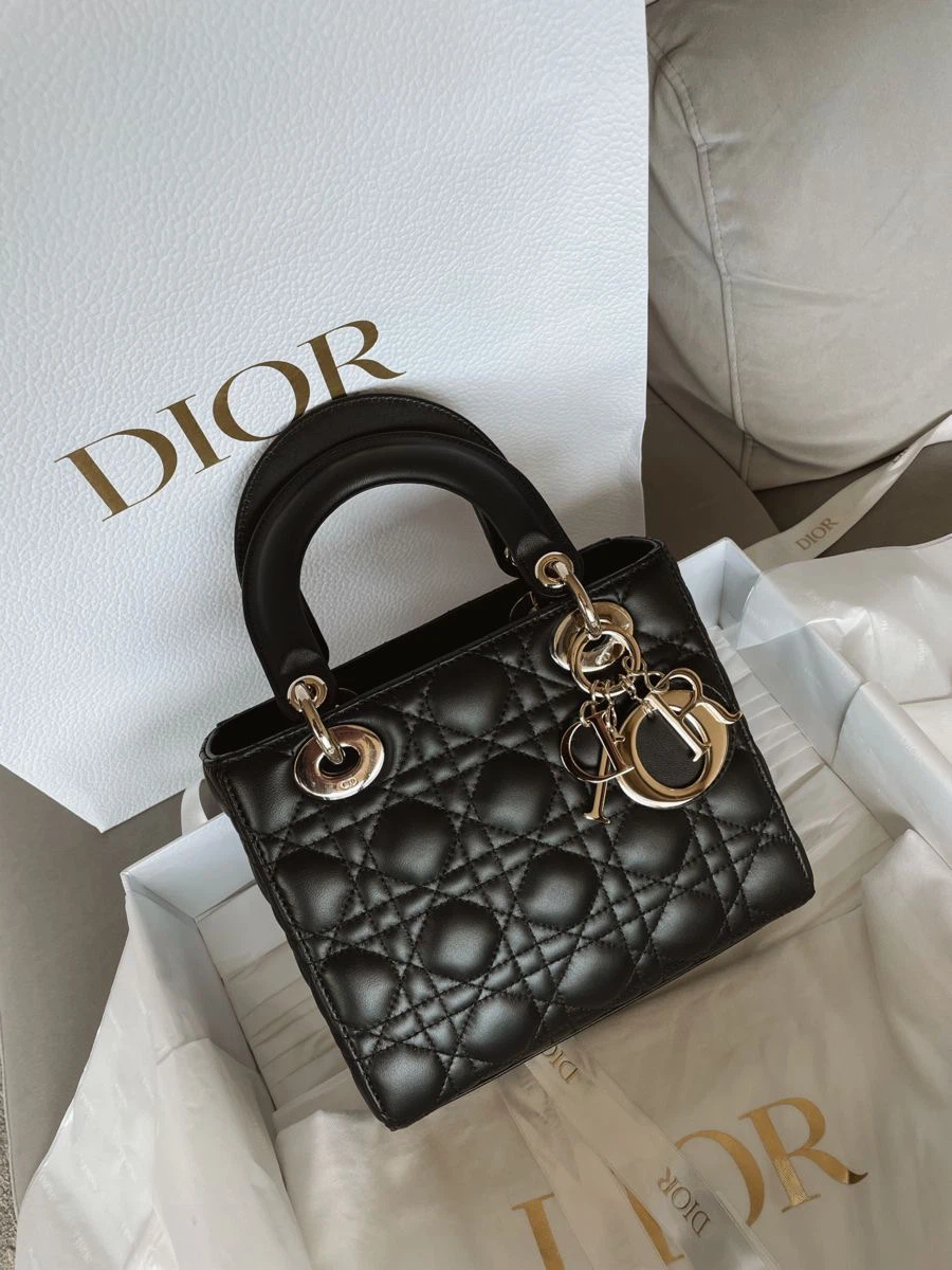New cd handbags - photo 4