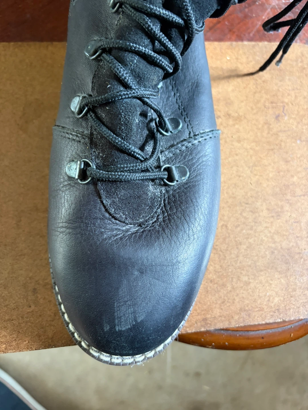 Martins Black Leather Boots Size 10M - photo 5