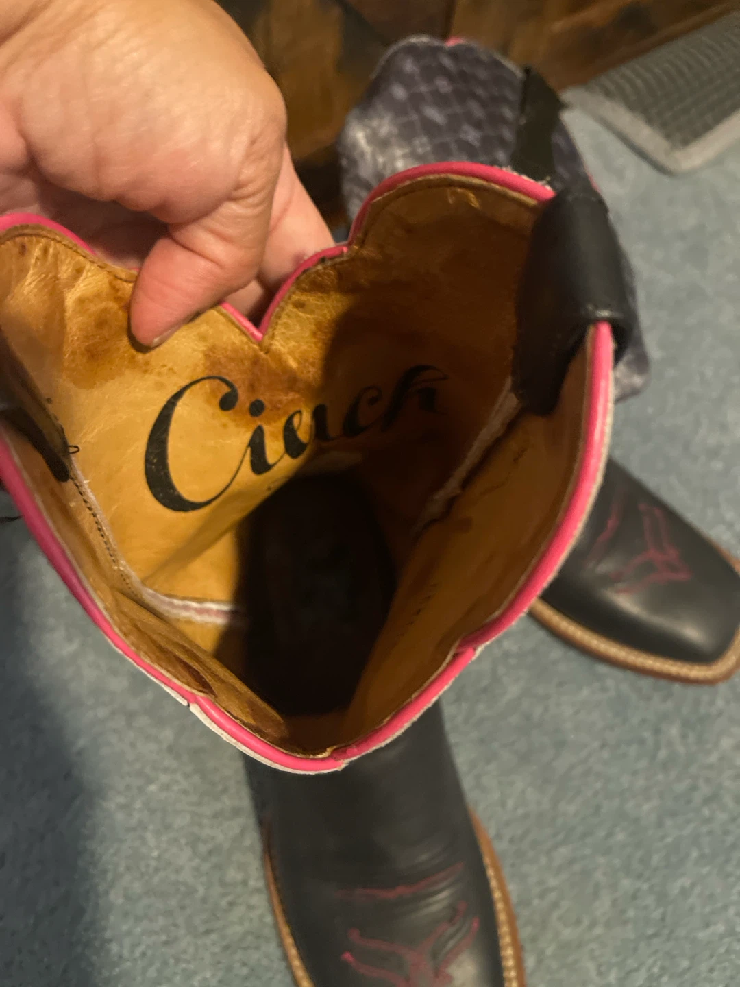 Cinch Women's Cowboy Boots Size 7.5B - photo 3