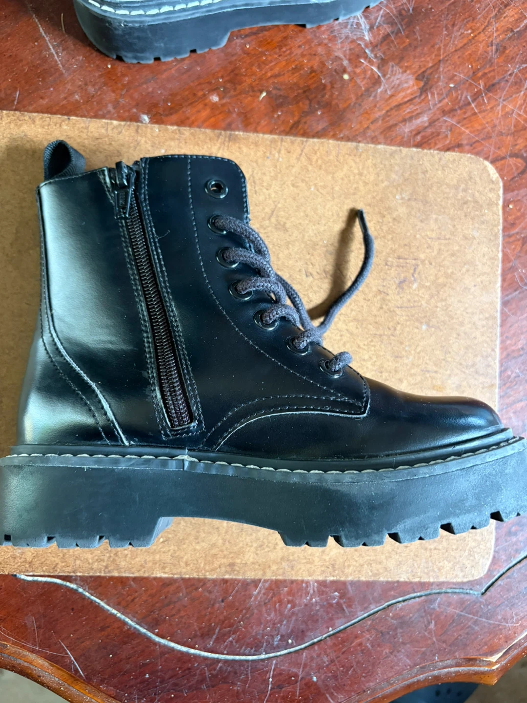 H&M Black Platform Lace-Up Boots - photo 3