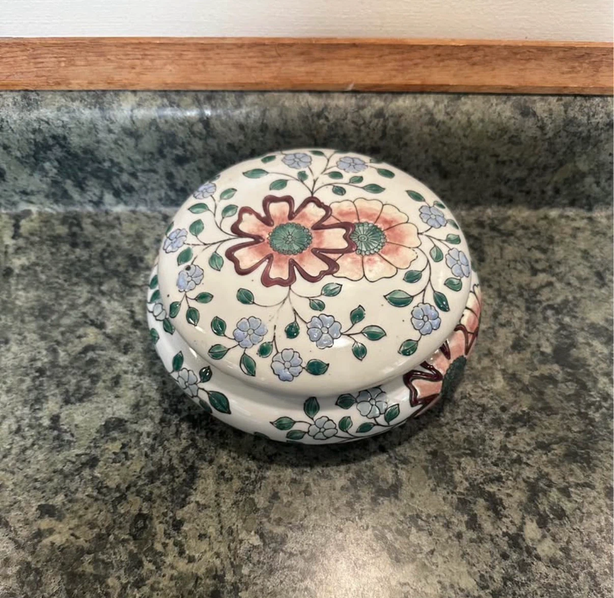 Vintage Floral Porcelain Trinket Box - photo 2
