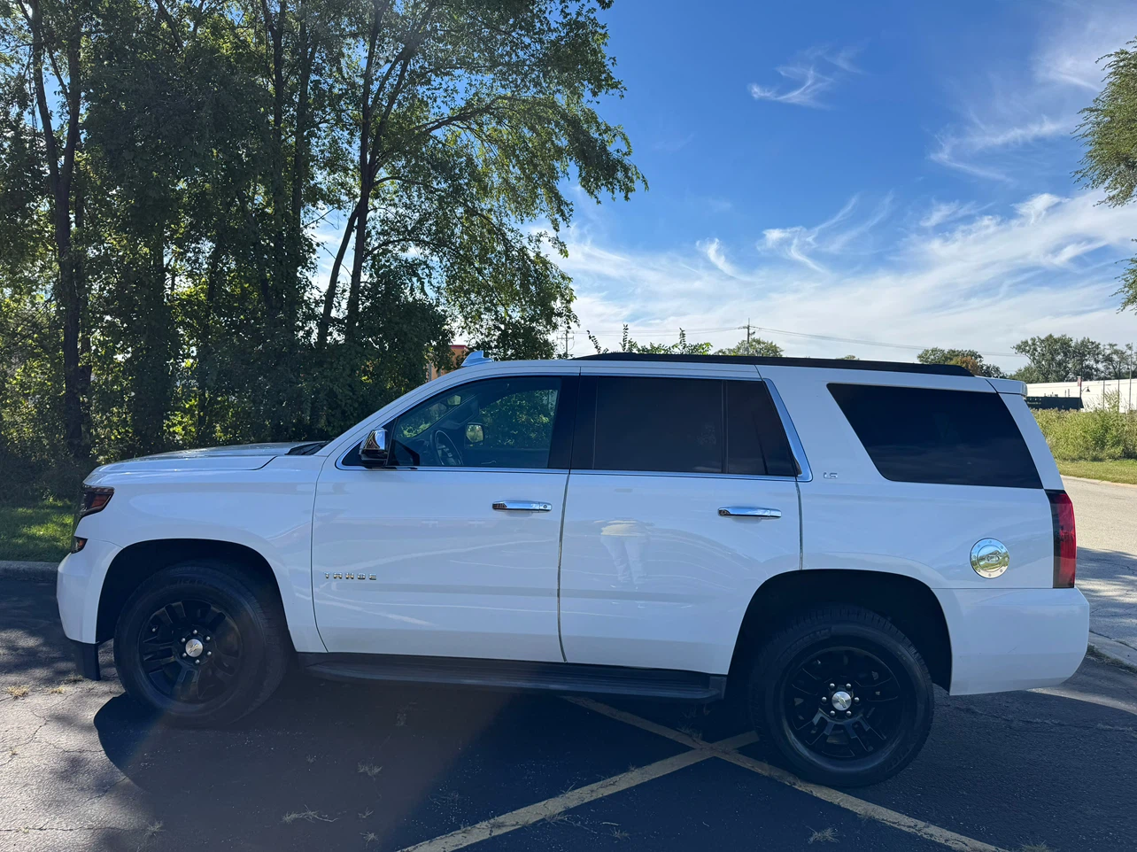 2016 Chevrolet Tahoe LS AWD White - photo 4