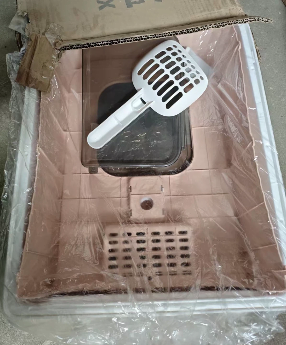 Pink and White Enclosed Cat Litter Box - photo 2