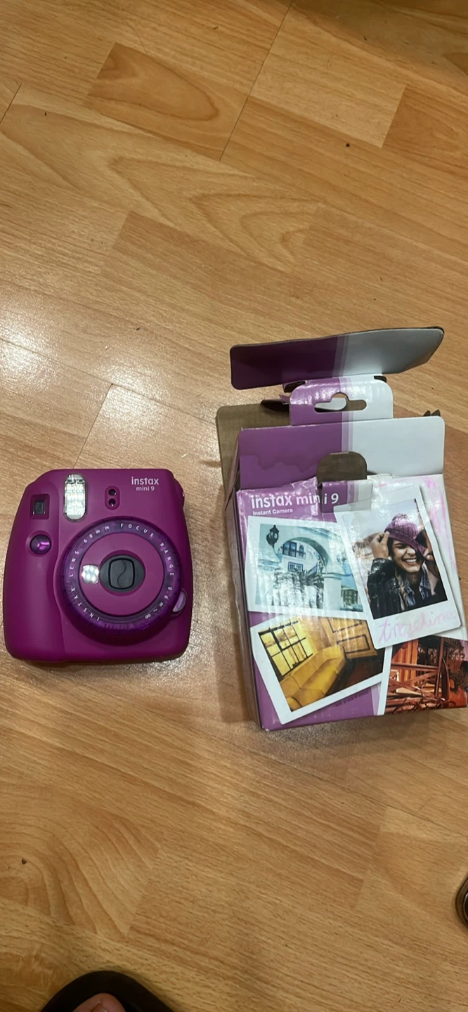 Fujifilm Instax Mini 9 Instant Camera
