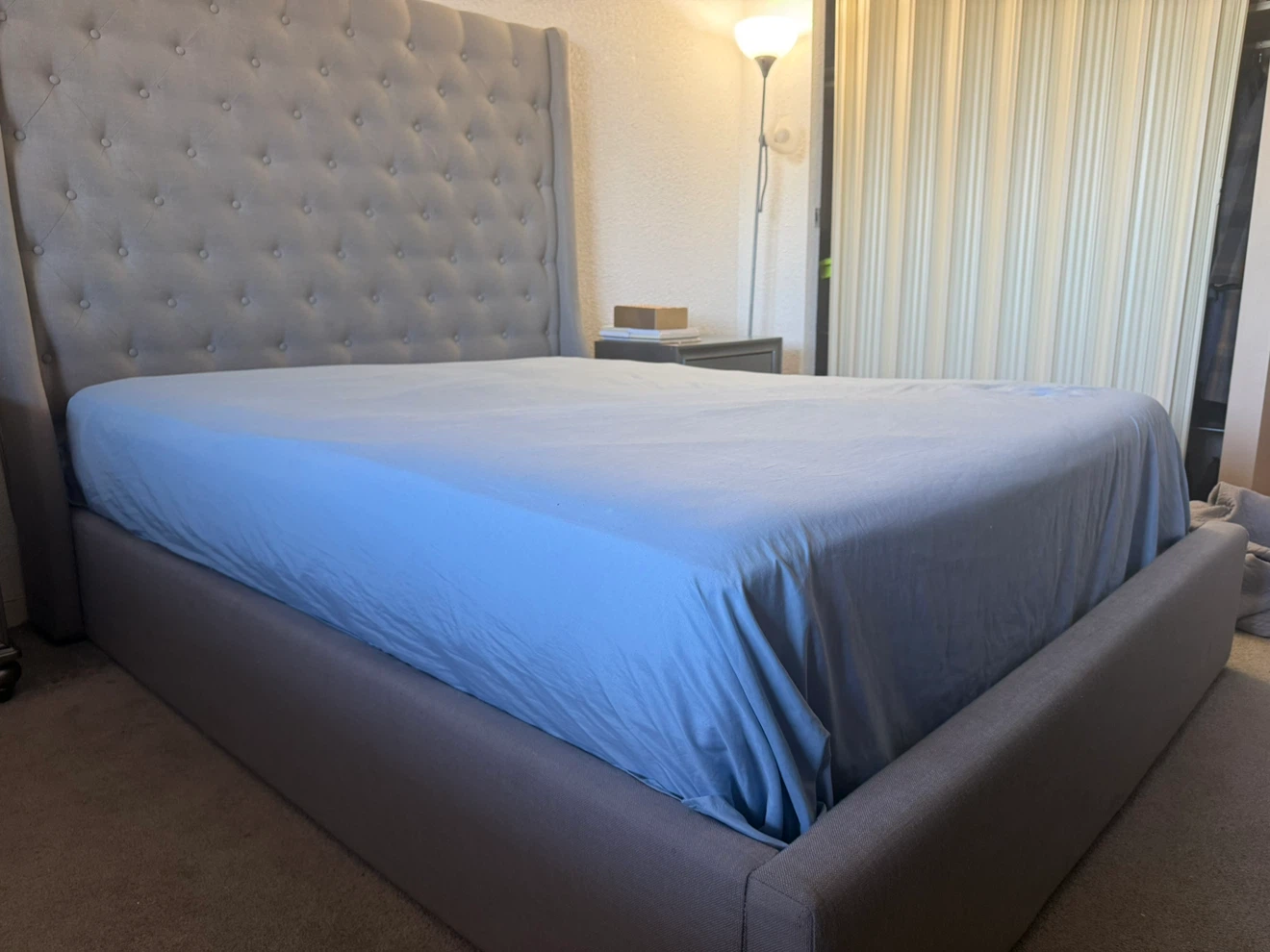 Tufted Upholstered Queen Bed Frame - photo 2