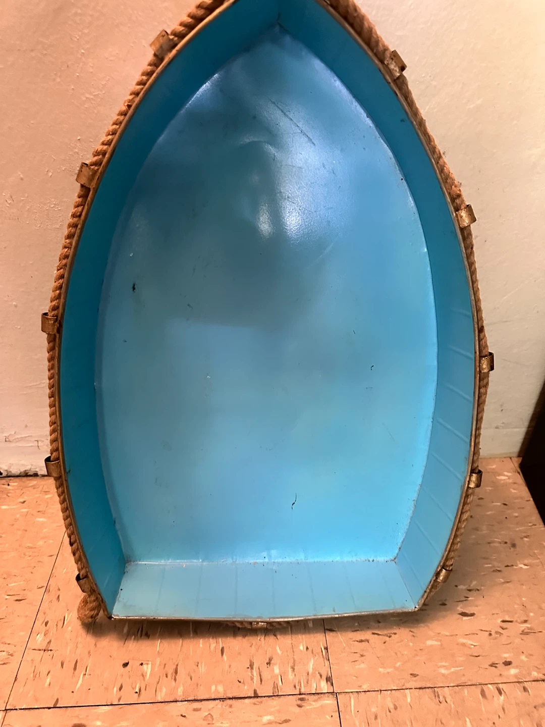 Alif Bright Nautical Metal Boat Decor