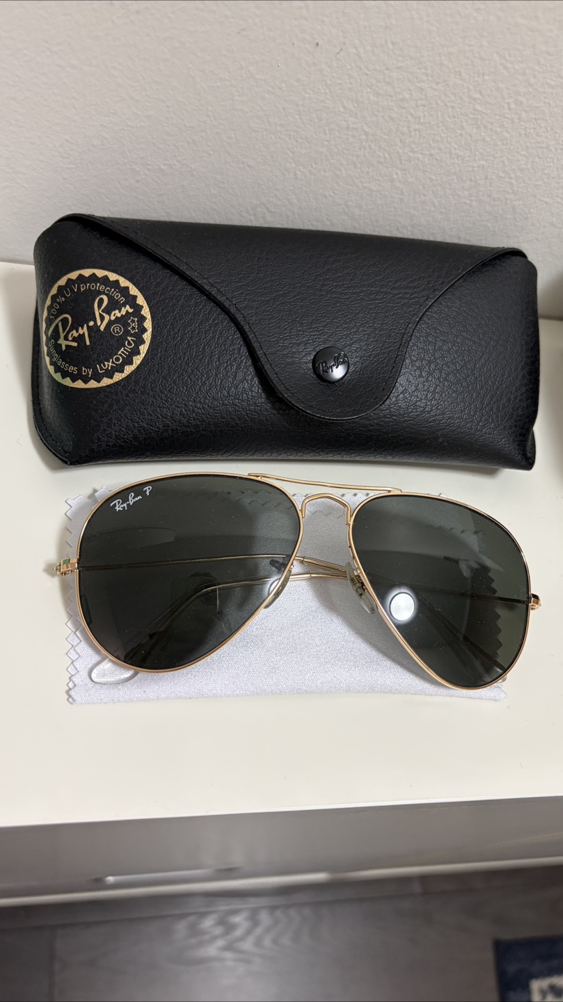 Ray-Ban Polarized Aviator Sunglasses - photo 4