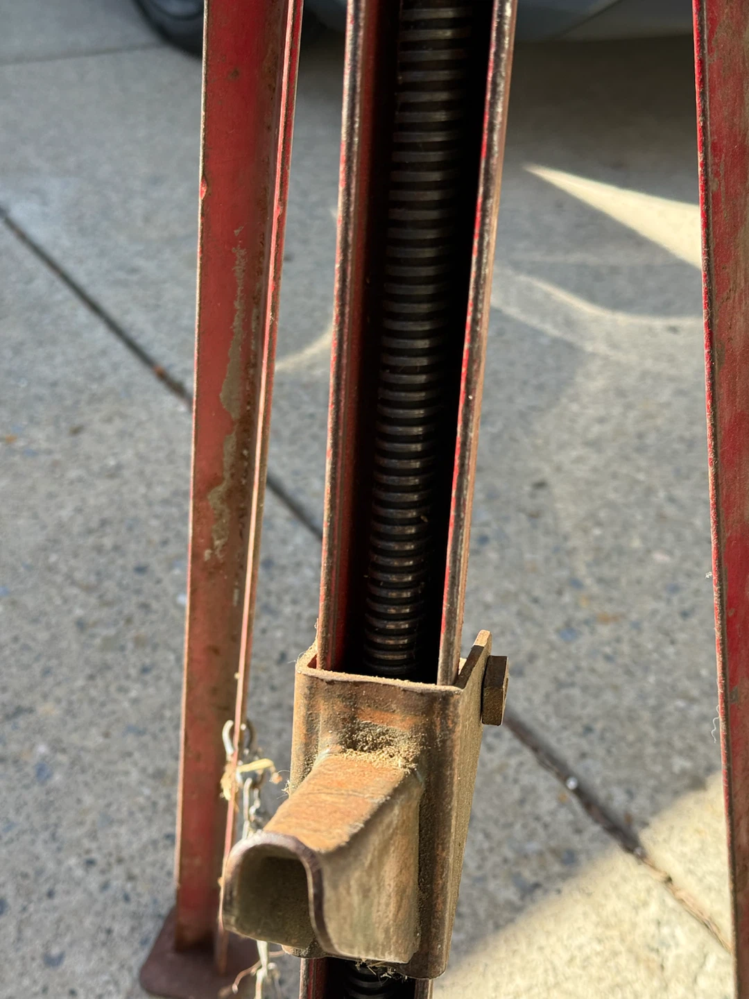 VINTAGE TRAILER JACK - photo 2