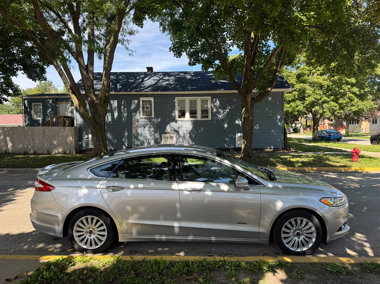 2013 Silver Ford Fusion Energi Titanium - photo 3