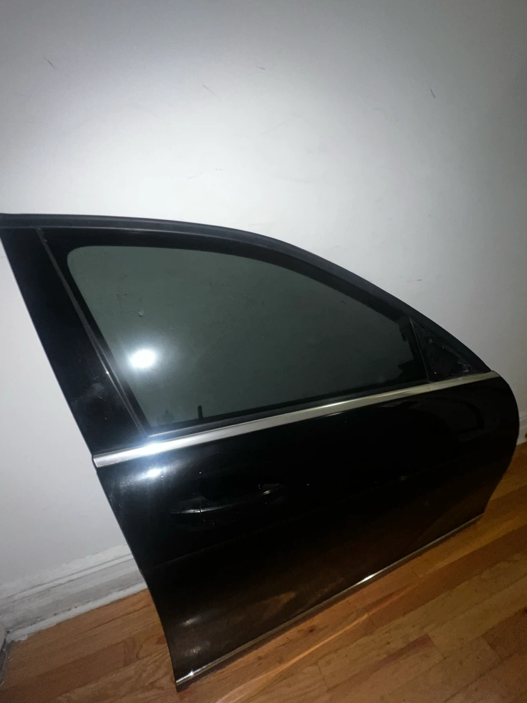 Mercedes C300 Front passenger door 2008-2014 W220