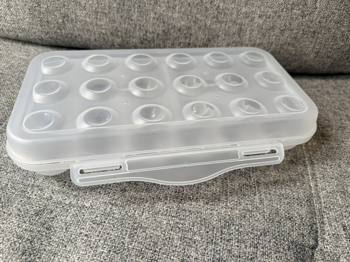 Clear Plastic 18-Egg Storage Container - photo 2