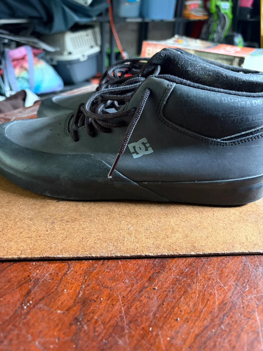 DC Shoes Black Skate Sneakers mens 9.5 - photo 2