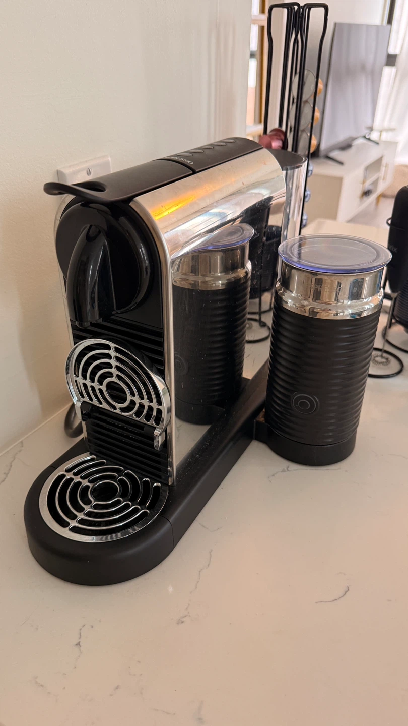Nespresso CitiZ Platinum + Aeroccino Milk Frother + Free Pods