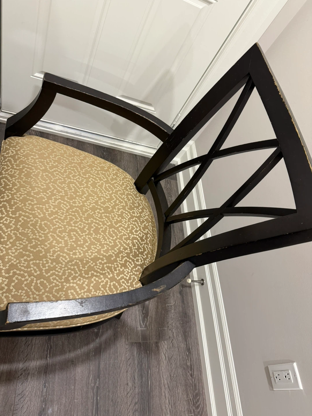 Dark Wooden Accent Arm Chair - photo 5