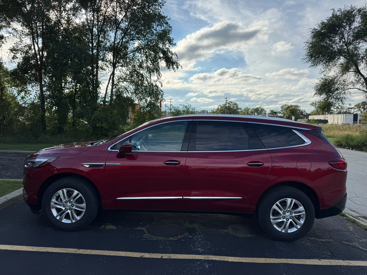 2019 Buick Enclave SUV - photo 2